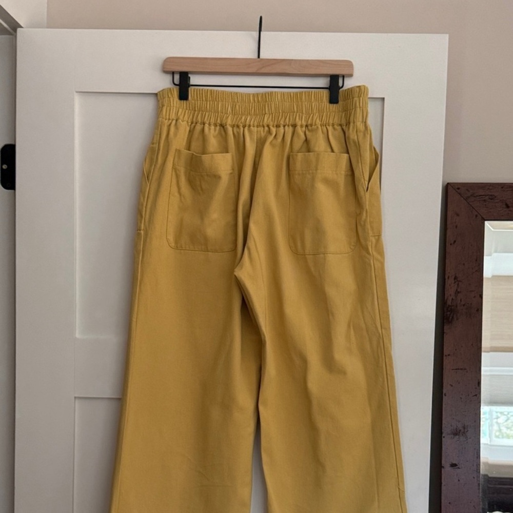 High-Waisted Wide Leg Pants in Antelope - Women’s size XL - Picture 5 of 6